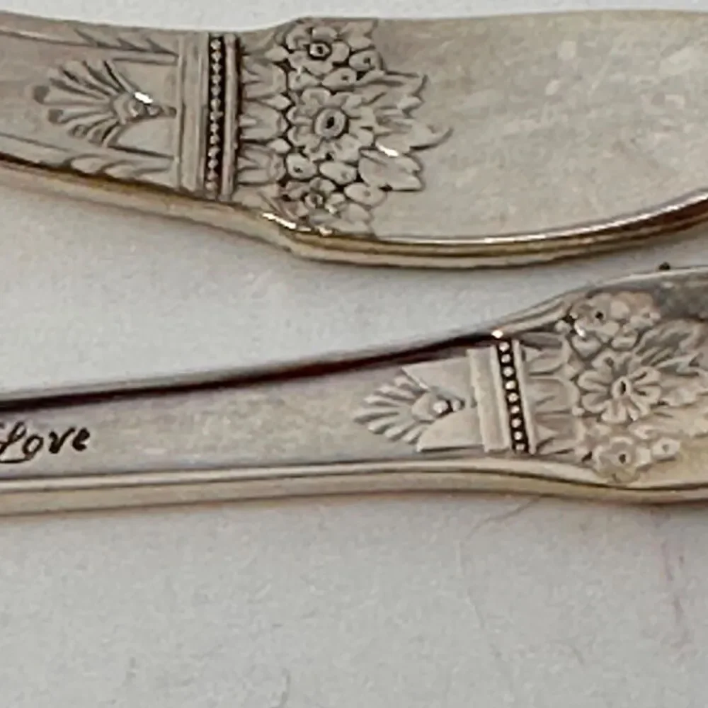 1847 Rogers Bros First Love Silverplate Gravy Ladle & Sugar Spoon Serving Set